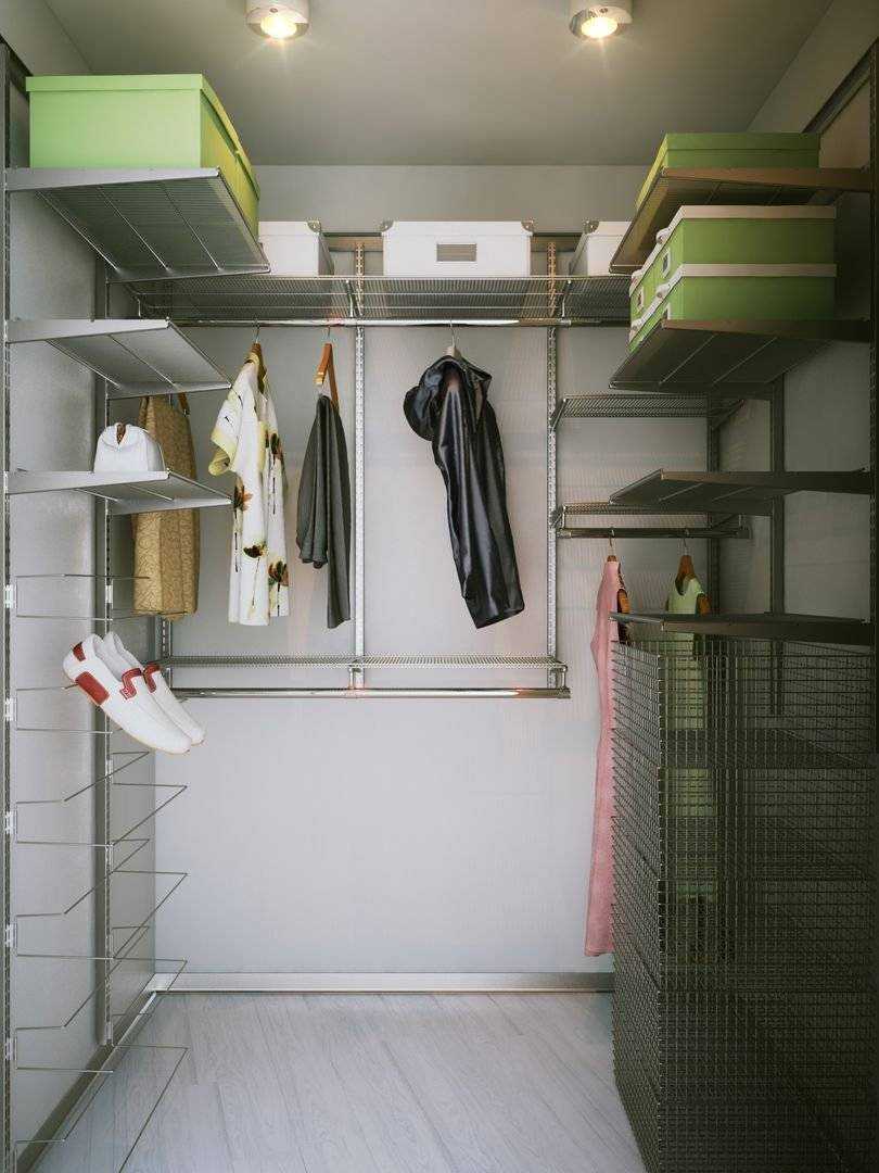 Маленькая гардеробная из кладовки: варианты, как сделать в комнате, панельном доме