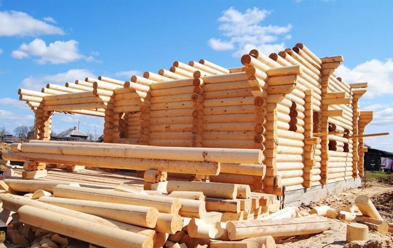 Плюсы и минусы домов из оцилиндрованного бревна, советы | экостройхаус