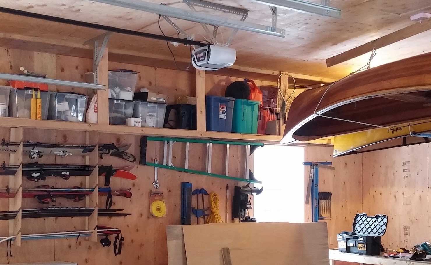 подвесная полка в гараж на потолок своими руками