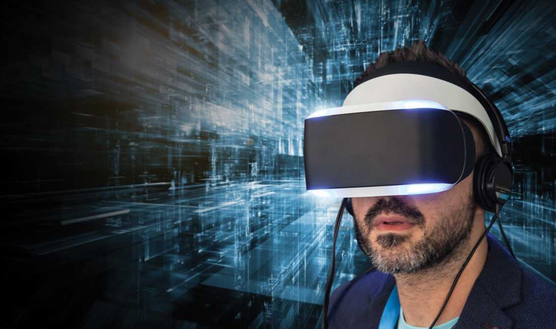 Как пройти виртуальный мир. Виртуальная реальность (Virtual reality, VR). Виртуальнаяяреальность. Виртуальность. Очки дополненной реальности.