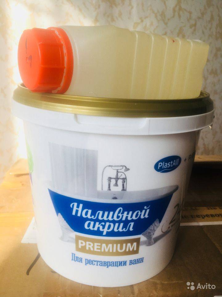 Стакриловое и квариловые покрытия ванны - плюсы и минусы наливных методов реставрации