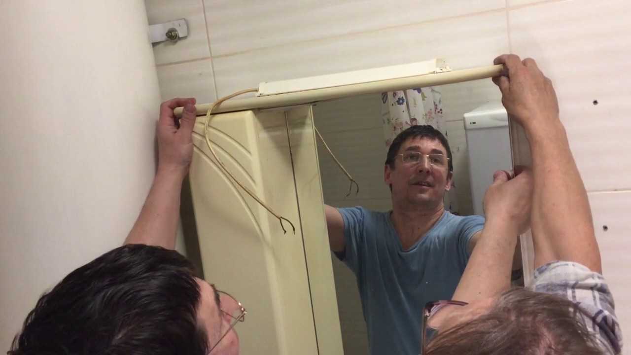 8 способов как повесить зеркало в ванной на плитку - все о строительстве