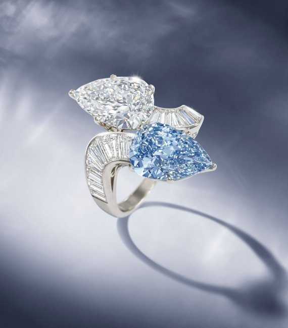 Самое дорогое кольцо с бриллиантом в мире фото