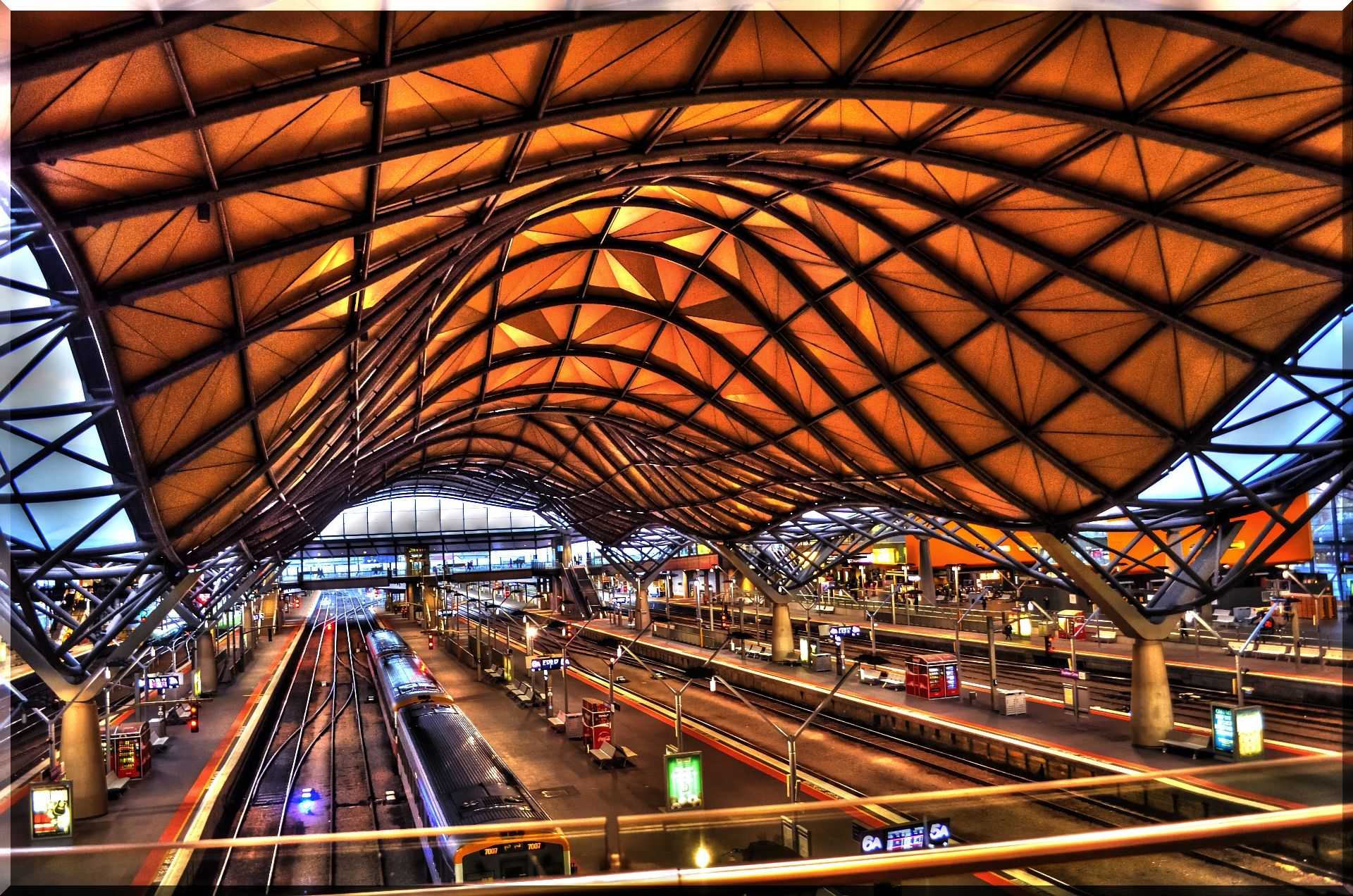 10 самых красивых железнодорожных вокзалов мира