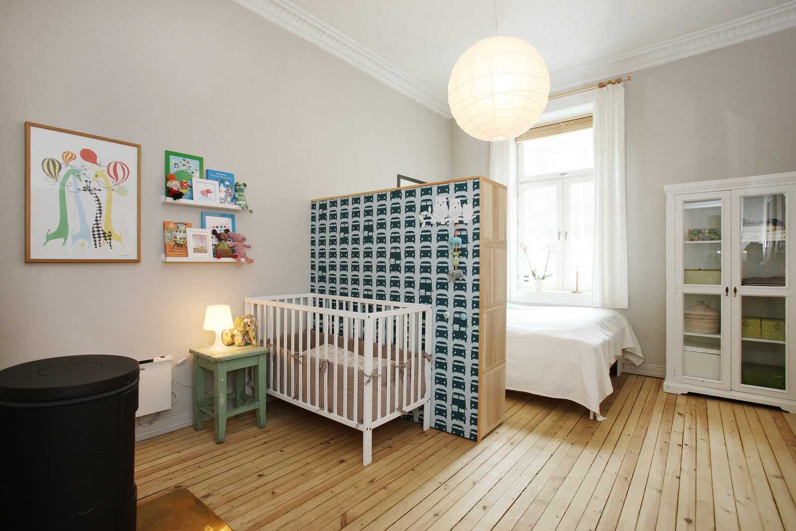 Правила выбора детской кроватки Как выбрать место для детской колыбели Кардинальные способы зонирования Оформление безопасности и выбор дизайна и как избежать ошибок при размещении кроватки