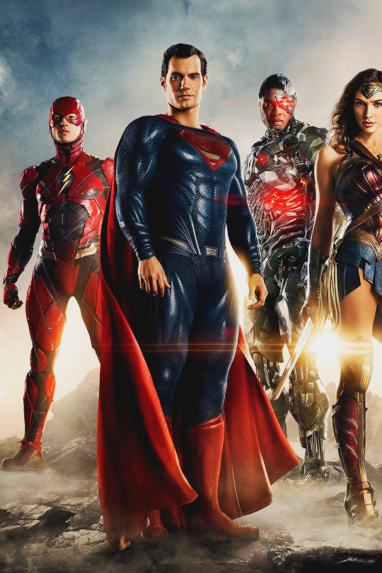 Топ-26 сериалов про суперспособности и супергероев: список лучших