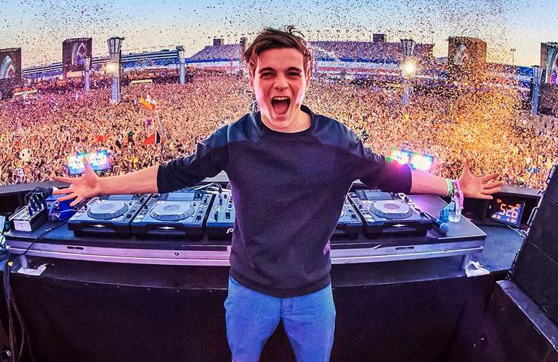 Top 15 biggest and best djs in the world in 2022