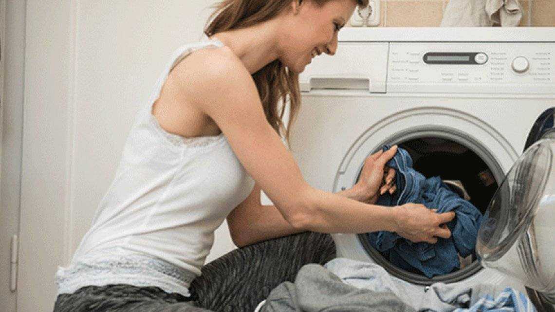 Как избавиться от неприятного запаха в шкафу с одеждой, как быстро устранить