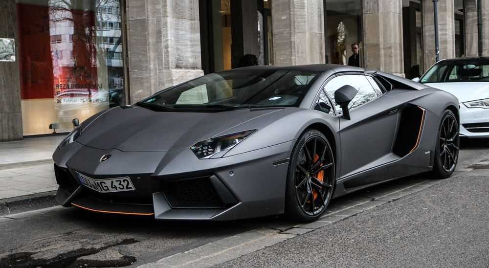 Lamborghini Aventador lp700 4 Roadster Silver