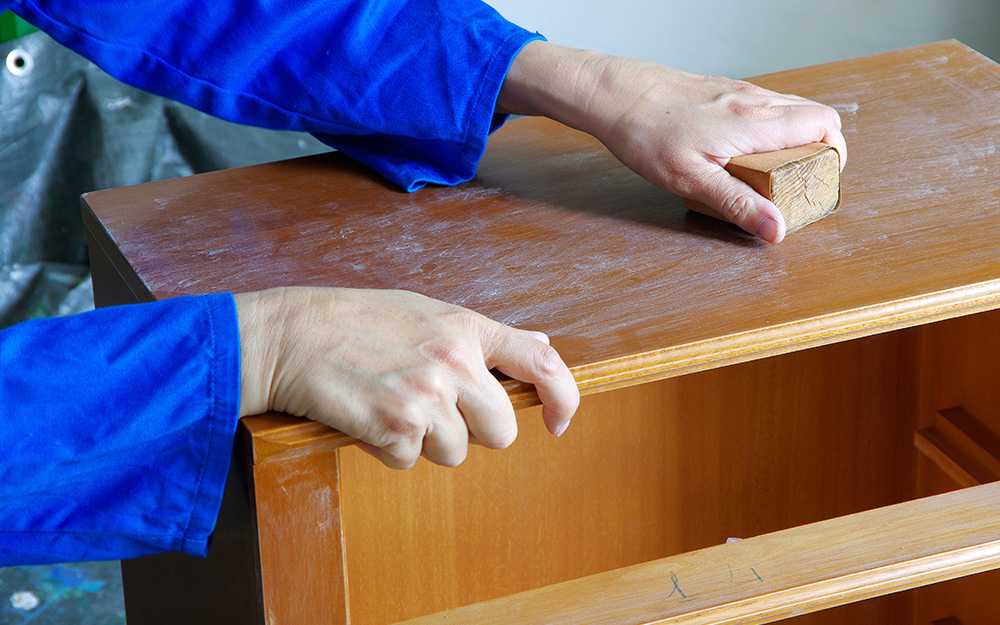 Как перекрасить старую мебель из дсп своими руками